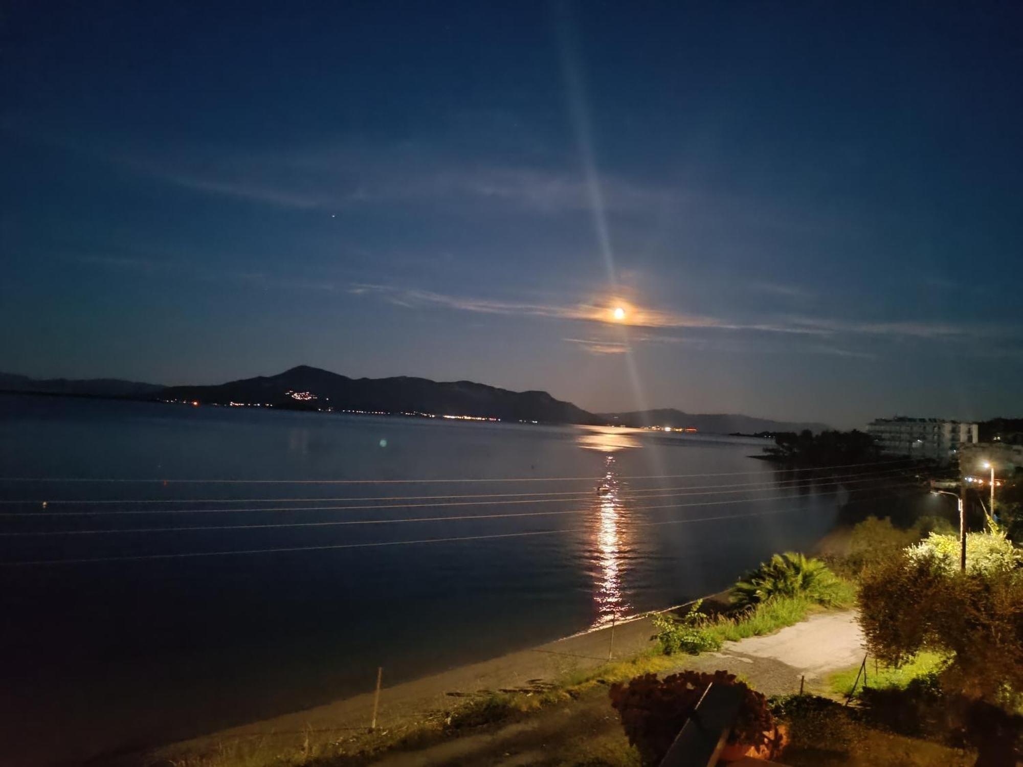 Apartamento Mare E Monti1 Kamena Vourla Exterior foto