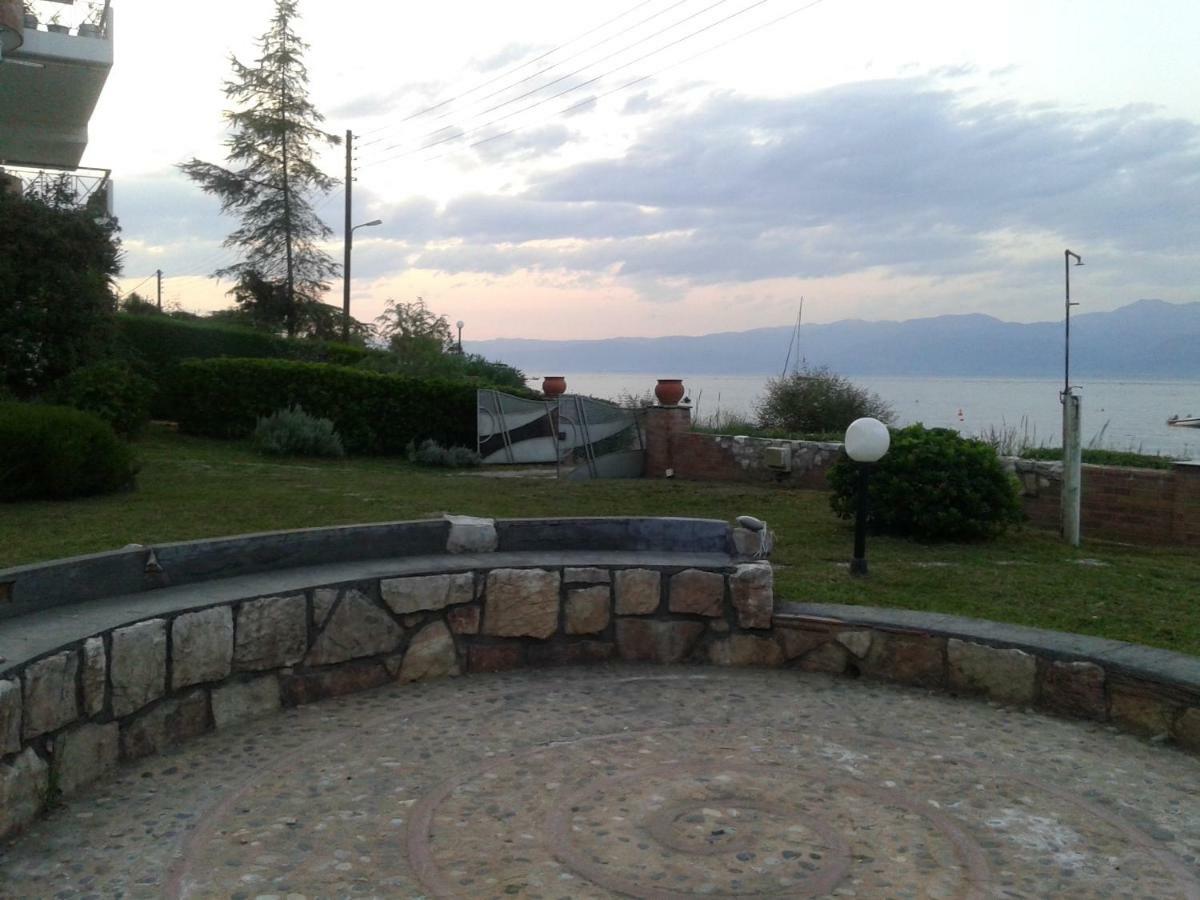 Apartamento Mare E Monti1 Kamena Vourla Exterior foto